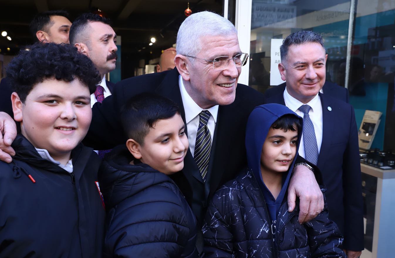 iyi parti lideri musavat dervisoglu kirikkalede esnafi ziyaret etti 1 3fbABzv8