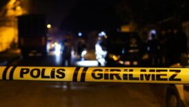 kamyonet ile hafif ticari arac kafa kafaya carpisti 3 yarali rOfYWeqU