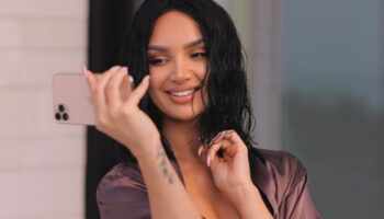 karavellanin sosyal medyada paylasimina begeni yagdi O7YFQ5Cf
