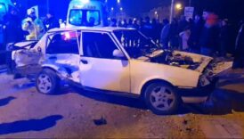 kavsakta 2 otomobil carpisti 2si agir 4 yarali 7WulfXsR