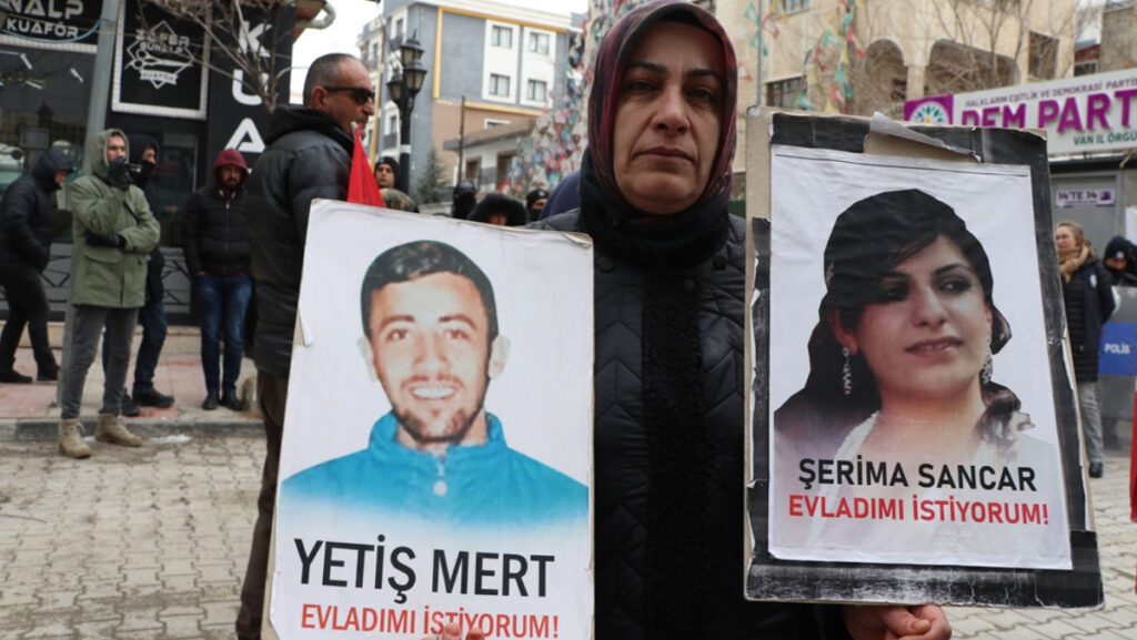 kizi daga kacirilan anne pkkdan evlatlarimizi istiyoruz pJub6zUz