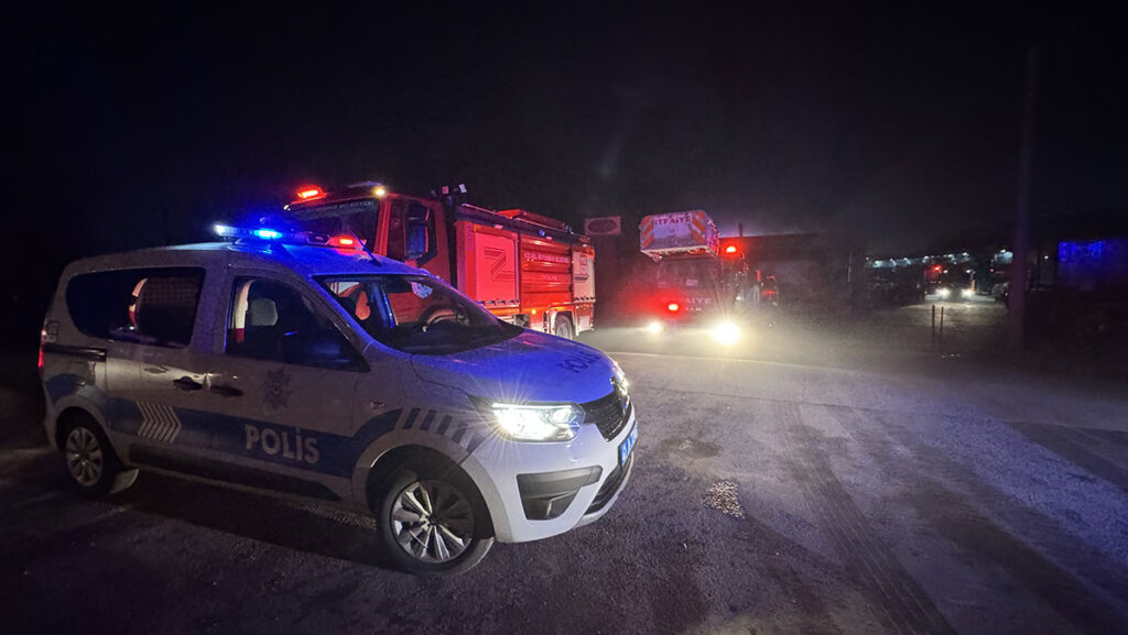 kocaelide gaz dolum tesisindeki sizintiya mudahale edildi D1b24K7X