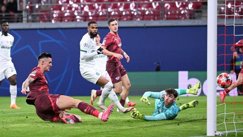 leipzig sampiyonlar ligindeki ilk galibiyetini aldi 1 6T72bfa9