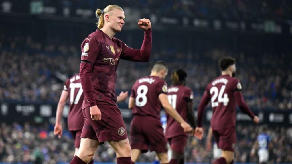 manchester cityden 6 0lik govde gosterisi UCmwXGfi
