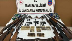 manisada ruhsatsiz silah operasyonu lmABcS17