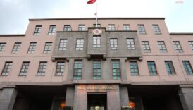 msb suriye ve irakin kuzeyinde pkkypgli 4 terorist etkisiz hale getirildi 3xtFSD2a