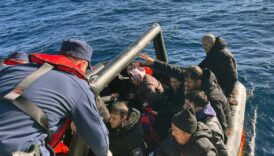 mugla aciklarinda olume itilen kacak gocmenler kurtarildi iVXatJO2