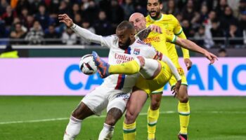 nantes lyon karsisinda beraberligi kurtardi tZET2l75