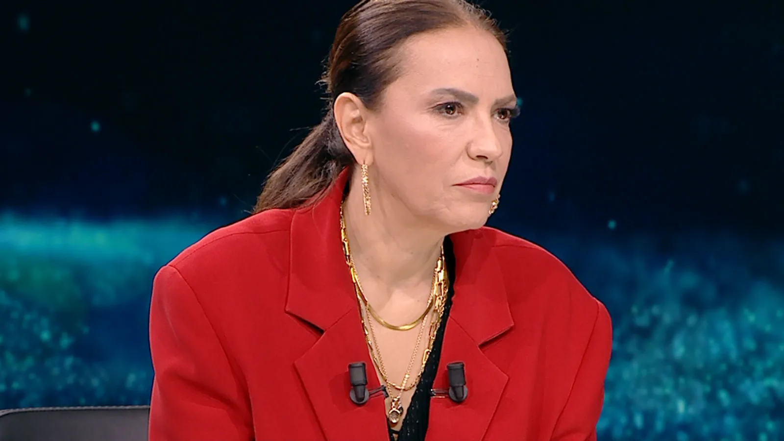 neset ertasi tanimadigini soylemisti yesim salkim celal sengoru topa tuttu 1 U1f2UC46