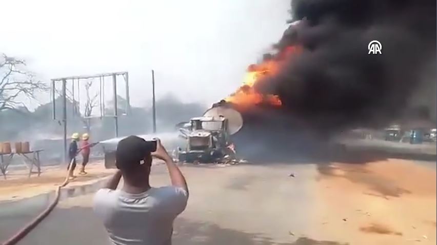 nijeryada yakit tankeri patlamasinda can kaybi 96ya cikti 11 DZKgs98l