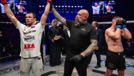 nurmagomedov hughesi devirerek unvanini korudu vEM43vl7
