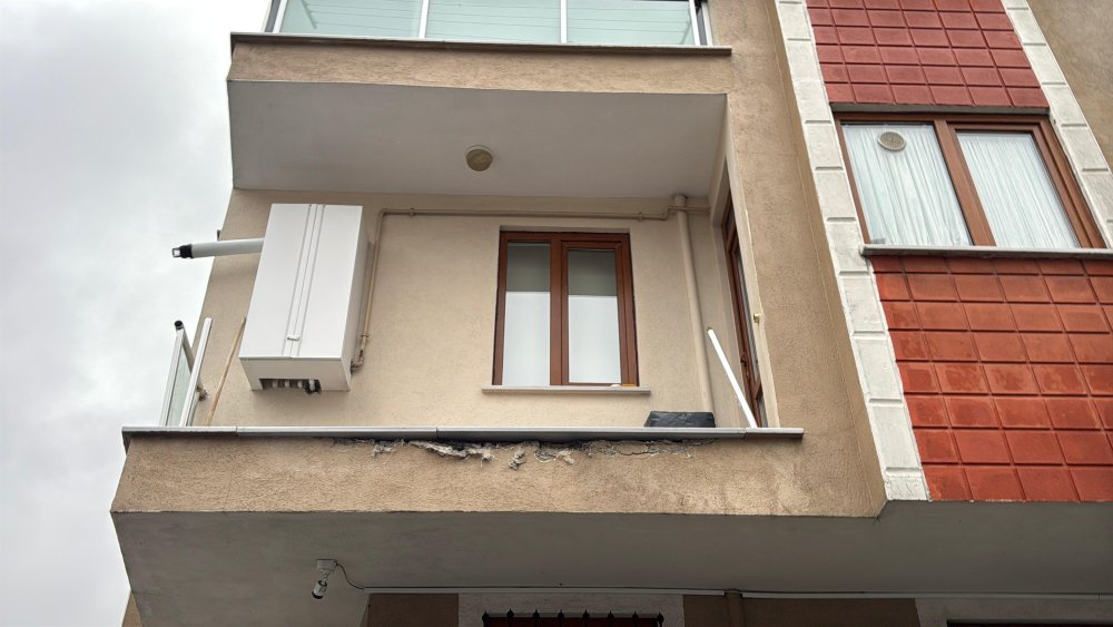 olumden saniyelerle kurtuldu istanbulda korku dolu anlar yasandi 6 NDODg8qk