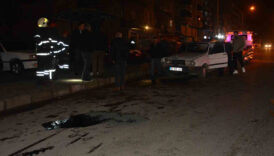 orduda feci kaza otomobil tarim aracina carpti zFOxzFCO