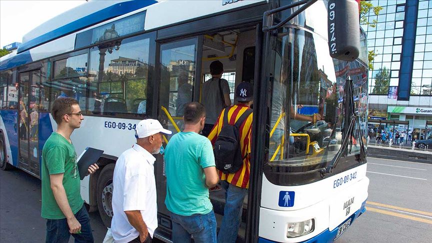 ozel halk otobuslerinden flas karar indirimli ucretsiz ve abonman kartli vatandaslara kotu haber 0 71C5n3LA