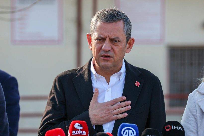 ozgur ozelden erdogana cagri iktidari devretmeye hazirlansin 0 JWXXZdau