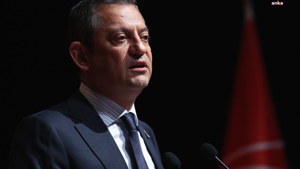 ozgur ozelden umit ozdagin gozaltina alinmasina tepki yYXkr3Fy