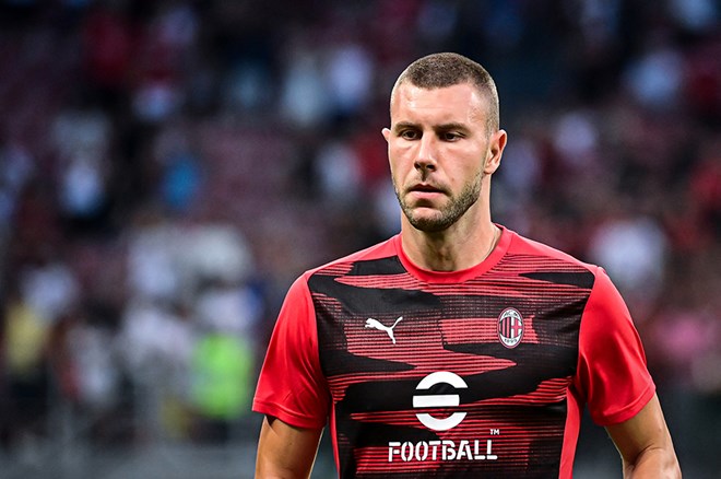 pavlovic fenerbahceye gelecek mi son kararini verdi 1 FLEqbP35