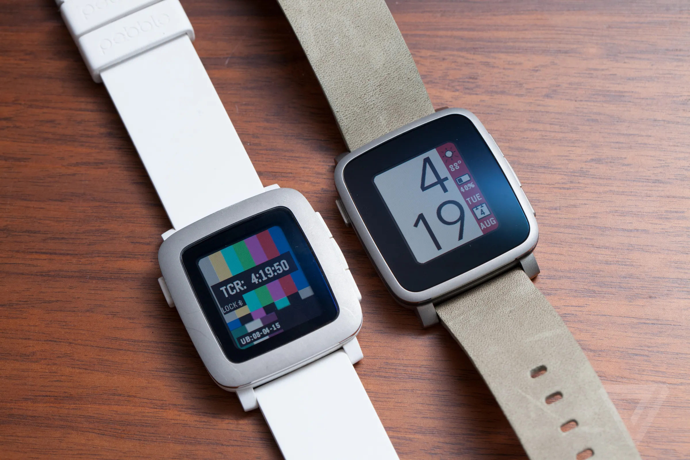 pebble akilli saatleri sahnelere donuyor 4 EJuBb57b