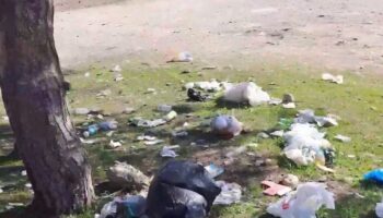piknikcilerden geriye cop yiginlari kaldi Gjz62PZ3