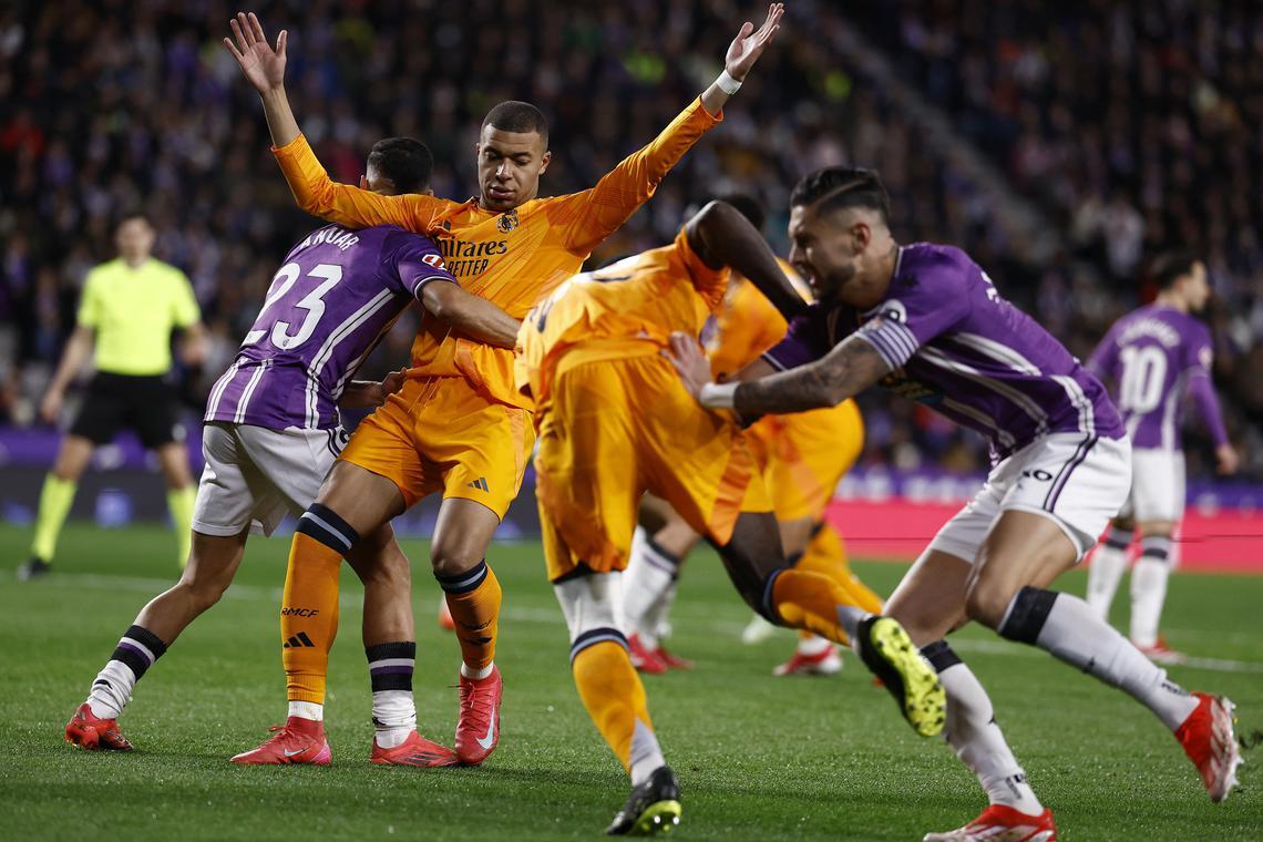 real madrid zirveye demirledi mbappe 3 real valladolid 0 4 vGRicsns
