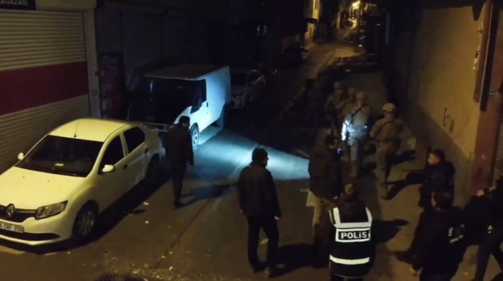 sanliurfada uyusturucu tacirlerine darbe 25 sahis tutuklandi 2 XCrXbzW5