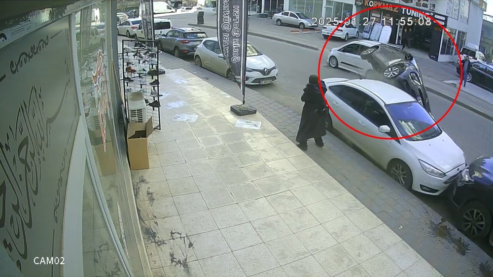 siirtte feci kaza park halindeki araca carpip takla atti 2 cz6vlrrX