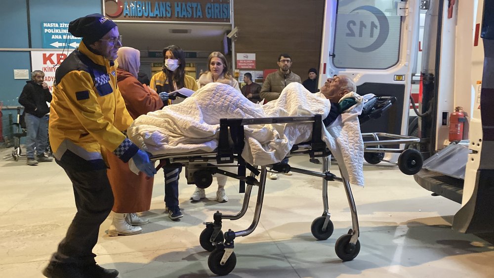 sobaya benzin doktu feci sekilde yandi 2 IIQ4ePXD