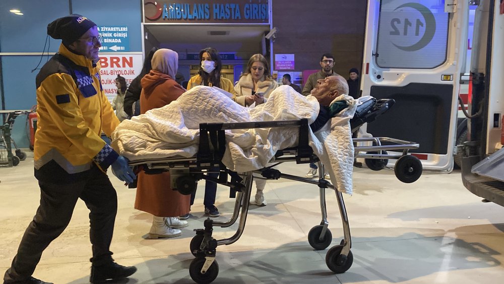 sobaya benzin doktu feci sekilde yandi 3 cGPRqnrg