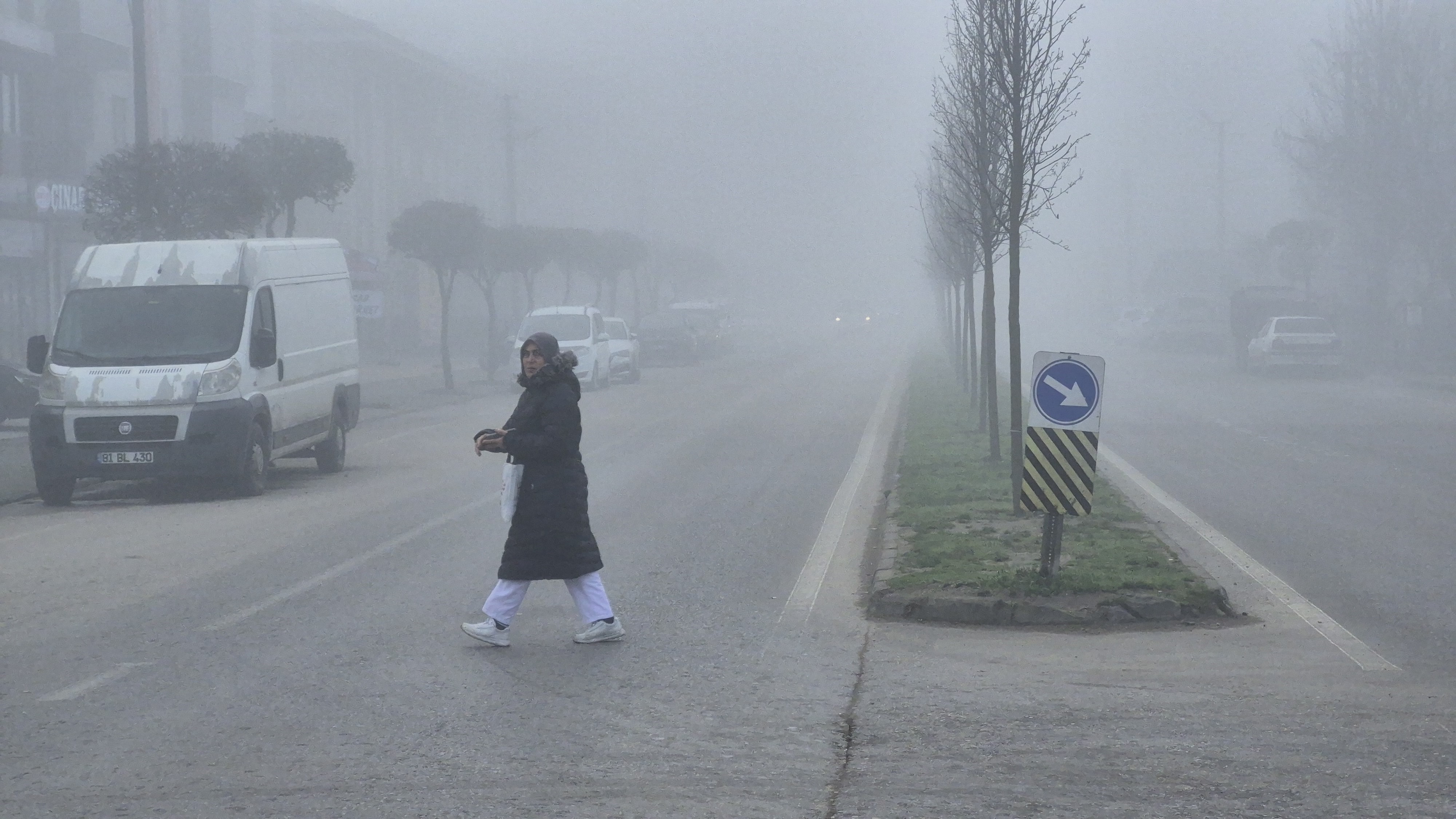 suruculer dikkat duzce ve kocaelide sis alarmi mesafe 40 metreye dustu 10