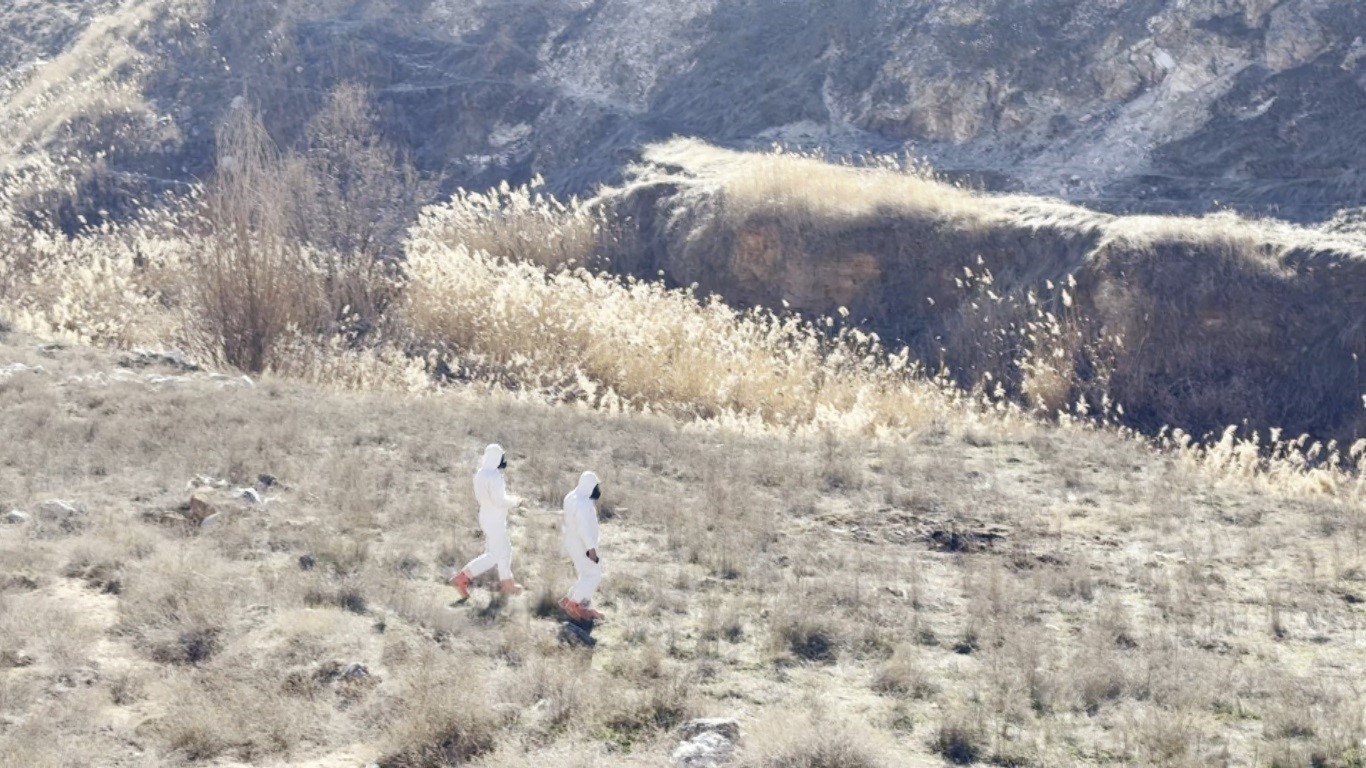 tehlikeli gaz alarmi bu bolgeye yaklasmayin 2 nl2e2qw4