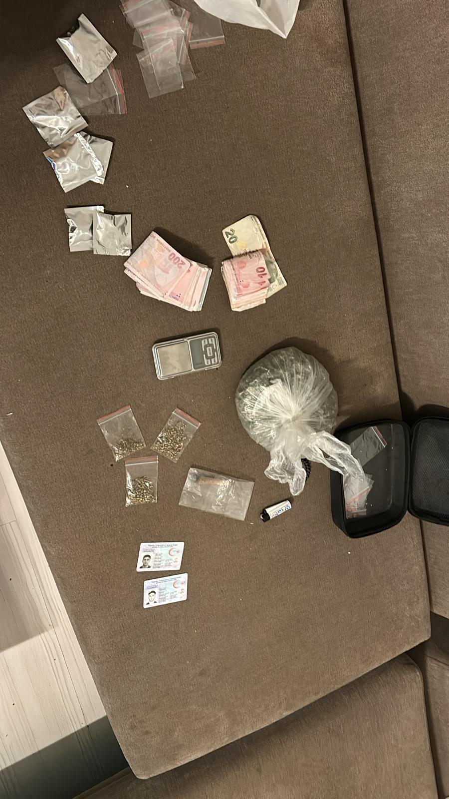 tek hamlesi yetti uyanik taksici ceteyi cokertti 1 gzjnUzq5