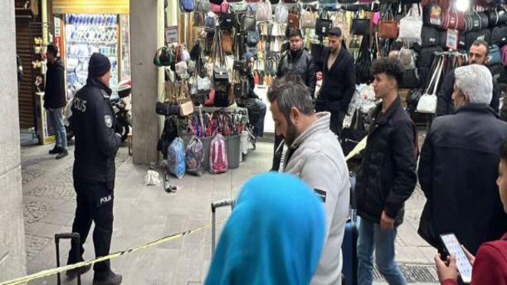telefon kilifini begenmedi kursun yagdirdi XrnOzUrT