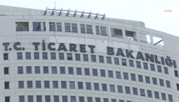 ticaret bakanligindan 2025 yili e ihracat hedefi aciklamasi 8 milyar dolar jJJKgpkY