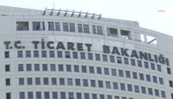 ticaret bakanligindan flas aciklama 2025 yili e ihracat hedefimiz 8 milyar dolar rYZOJdOm