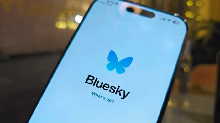 tiktok belirsizligi surerken bluesky ve x yeni video ozellikleriyle sahaya iniyor 1 Nk89jBeu