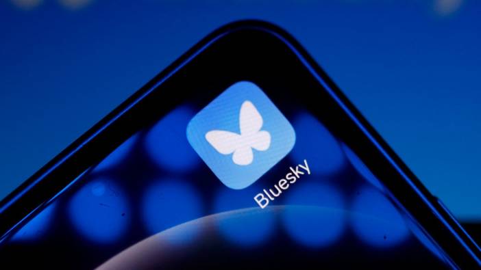 tiktok belirsizligi surerken bluesky ve x yeni video ozellikleriyle sahaya iniyor 2 XAg4OP1P