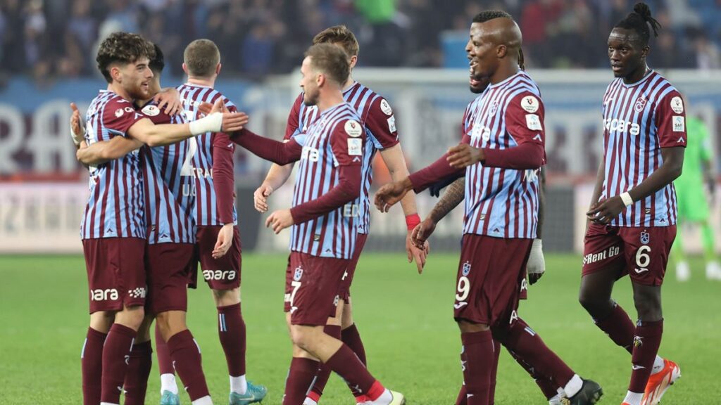 trabzonspor kendi evinde seri pesinde wnMJjffT
