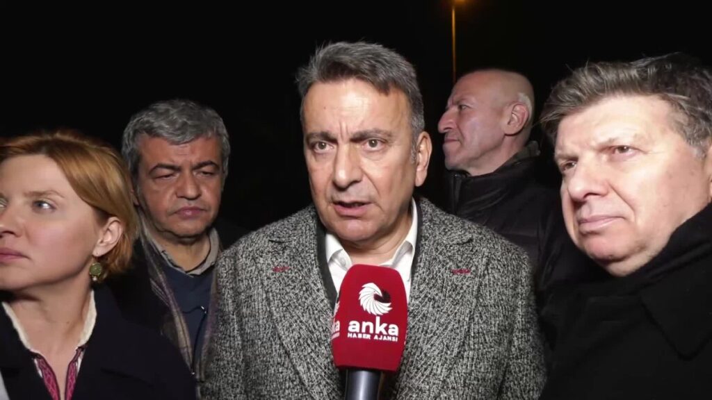 umit ozdagin gozaltina alinmasina iliskin zafer partisi sozcusu azmi karamahmutoglundan tepki MeUpbPgS