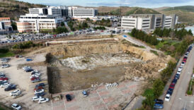 umuttepe otopark ve cami projesini yarida birakan firmaya ceza dj4EzCmf