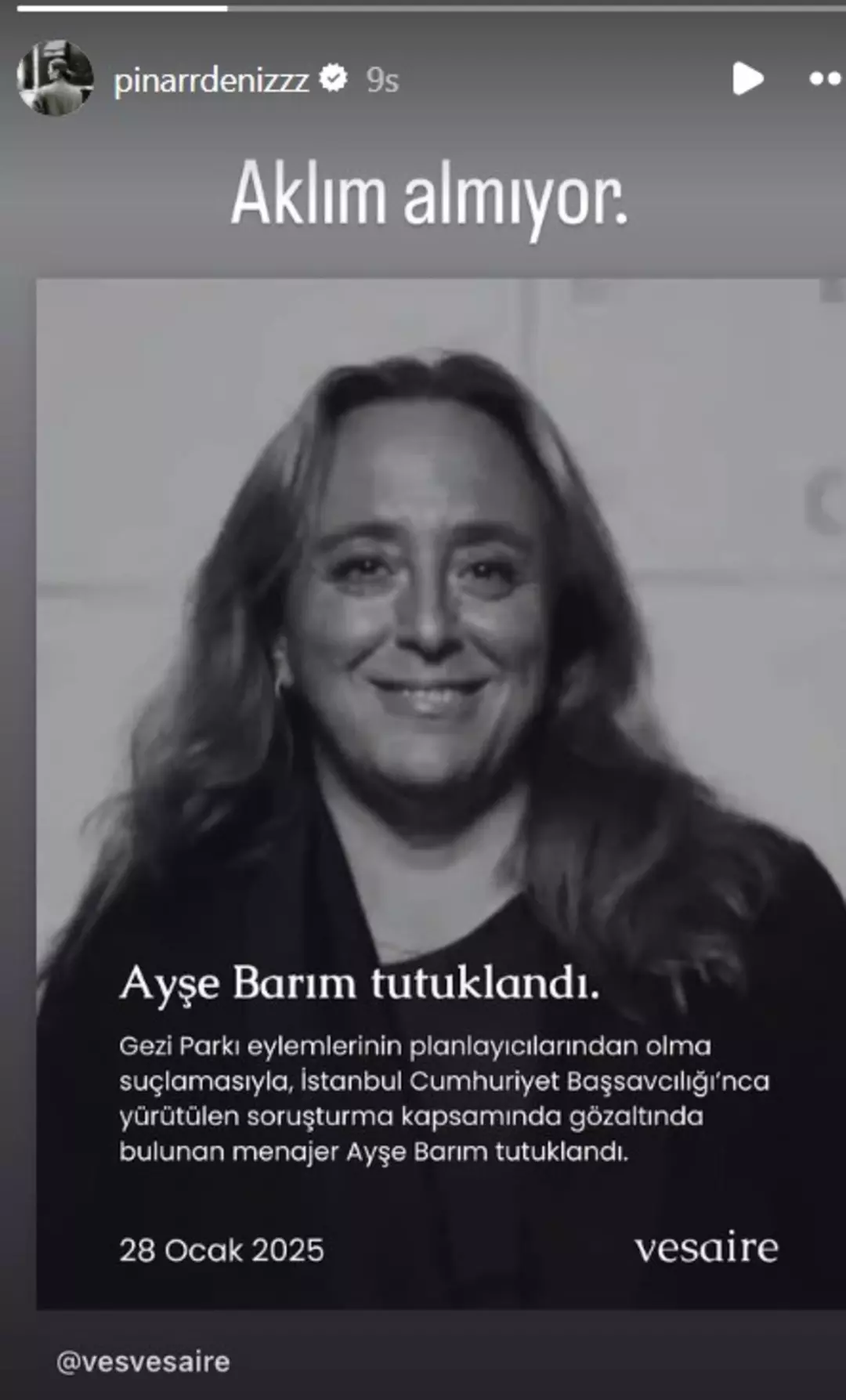 unlu isimlerden tutuklanan ayse barima destek tek tek sayfalarini karartilar 1 PaVVrOY7