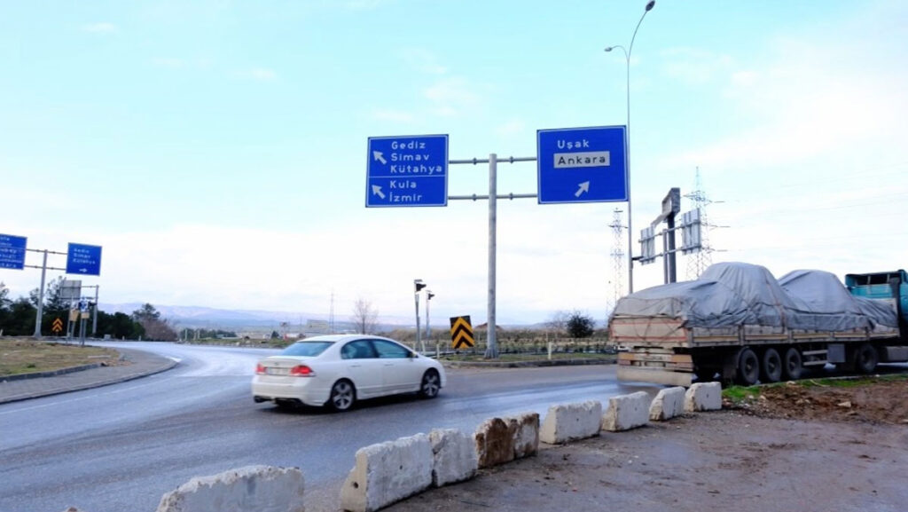 usak gediz kavsaginin adi olum kavsagi KCTHVlsN