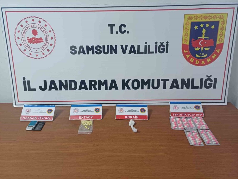 uyusturucu tacirleri yakalandi 0