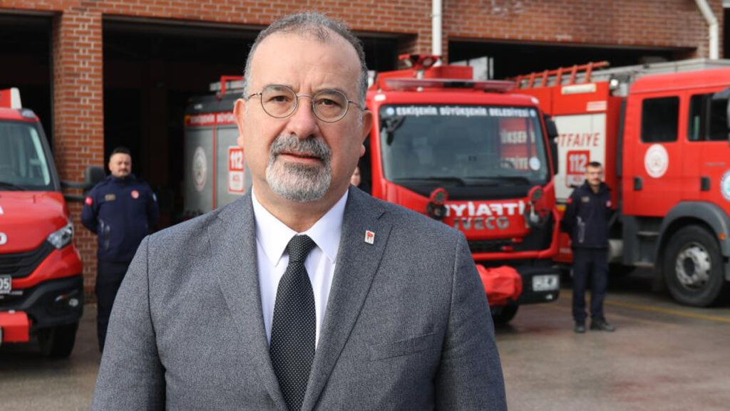 uzman isim anlatti bina yanginlarinda neler yapilmali RWuxrYtM