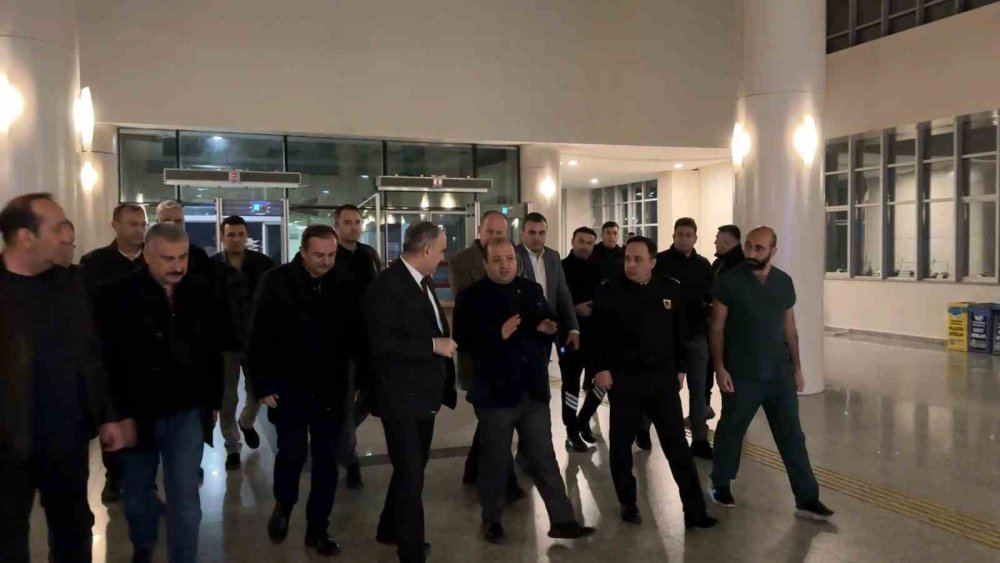 vali ozkandan yaralanan askerlere ziyaret 1