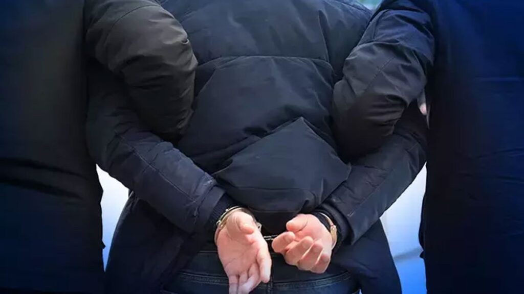 yunanistana kacmaya calisirken yakalanmisti pkk suphelisi tutuklandi XV8fJsCt