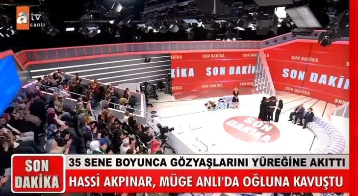 35 sene aradigi oglunu muge anli bir gunde buldu studyoda gozyaslari sel oldu 2 432pZ9Vy