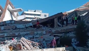 69 kisinin oldugu sitede karar verildi 7VxySgqR