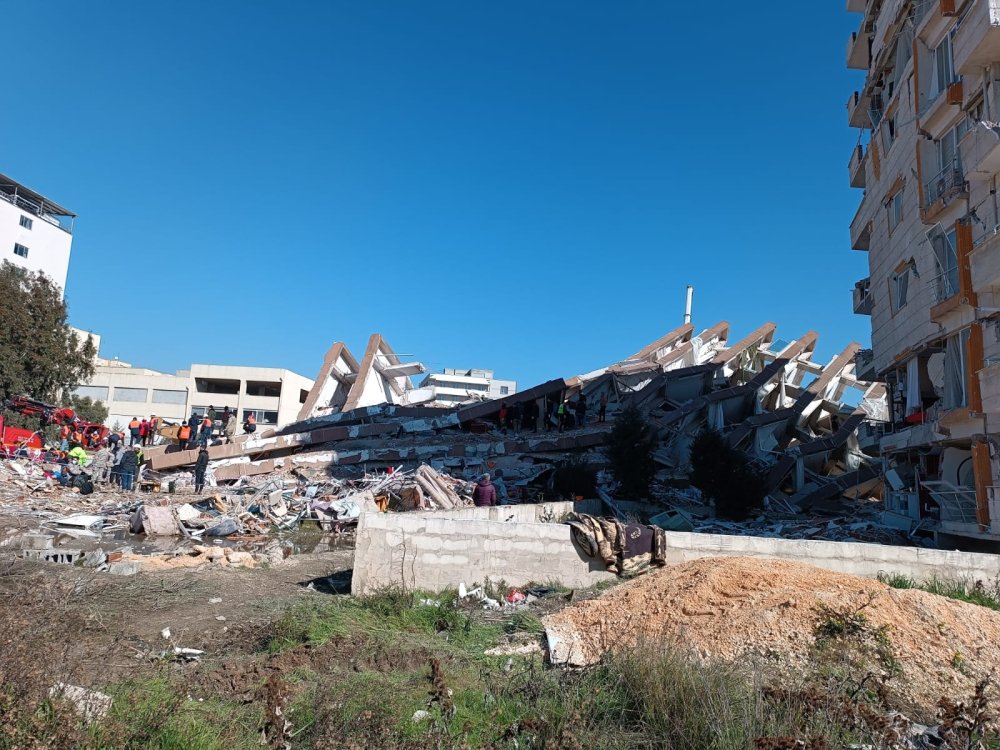 69 kisinin oldugu sitede karar verildi 9 YPd5sg3L