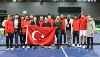 a milli erkek tenis takimindan buyuk basari QLYm2b8s