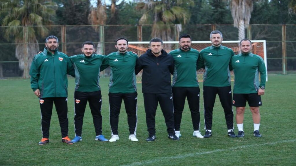 adanasporda hakan keles teknik patron oldu ZwUxFuuk